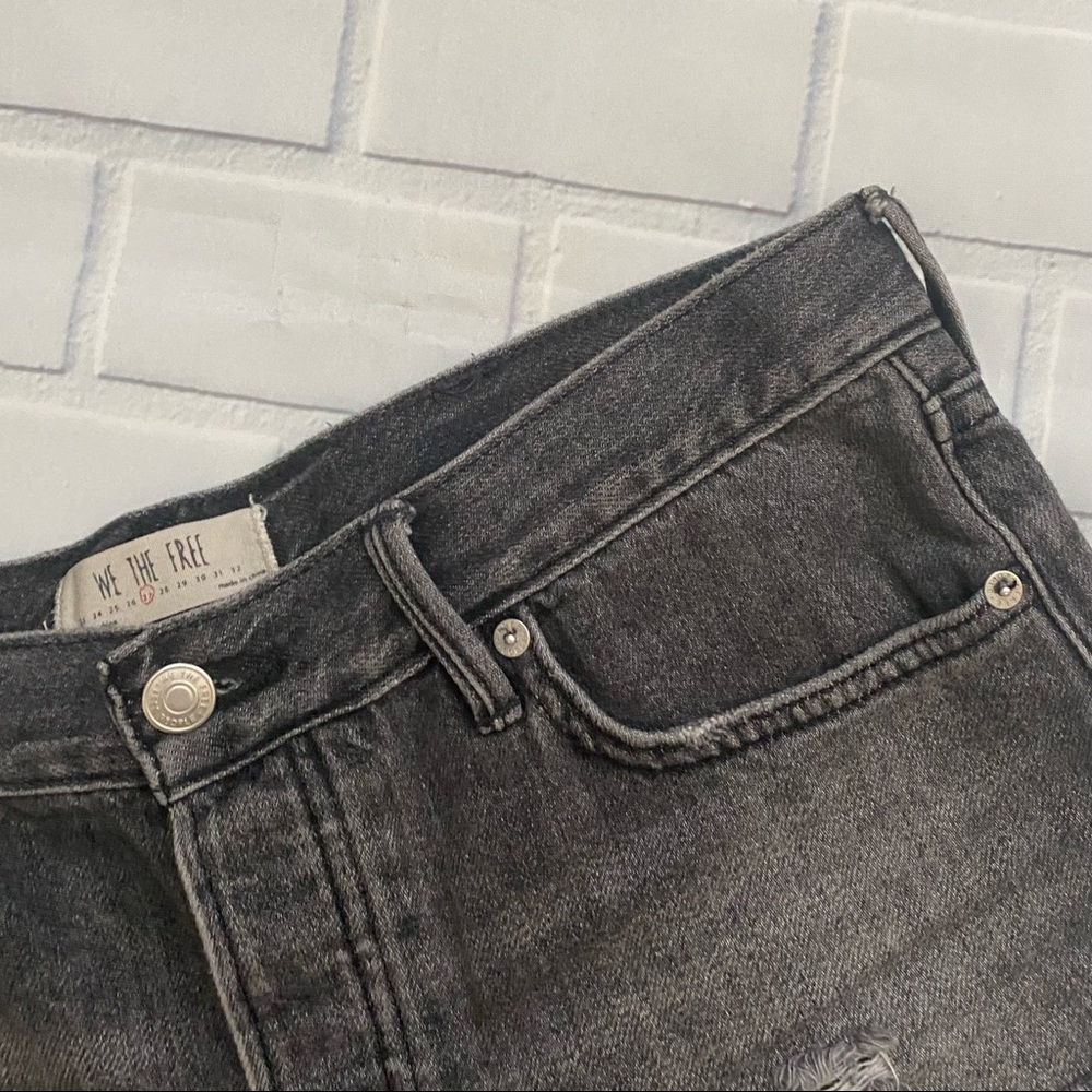 Free People We The Free Gray Faded Denim Cutoff Jean Shorts - Picture 2 of 8